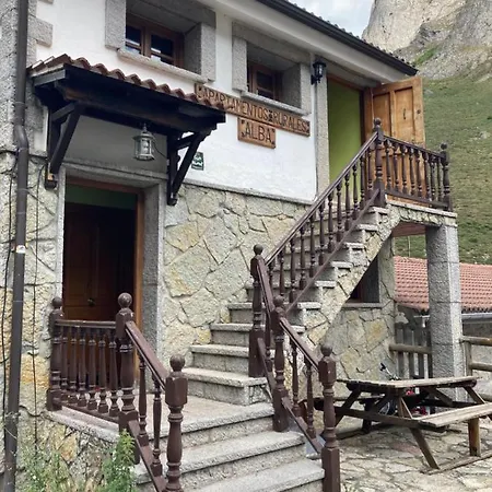 Apartamento Alba Bajo * Caunedo